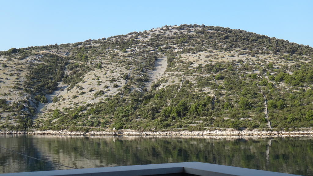 Apartments Selina Vinišće Εξωτερικό φωτογραφία