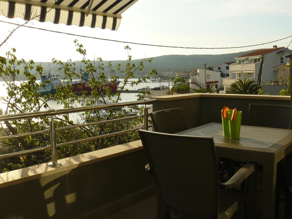 Apartments Selina Vinišće Δωμάτιο φωτογραφία