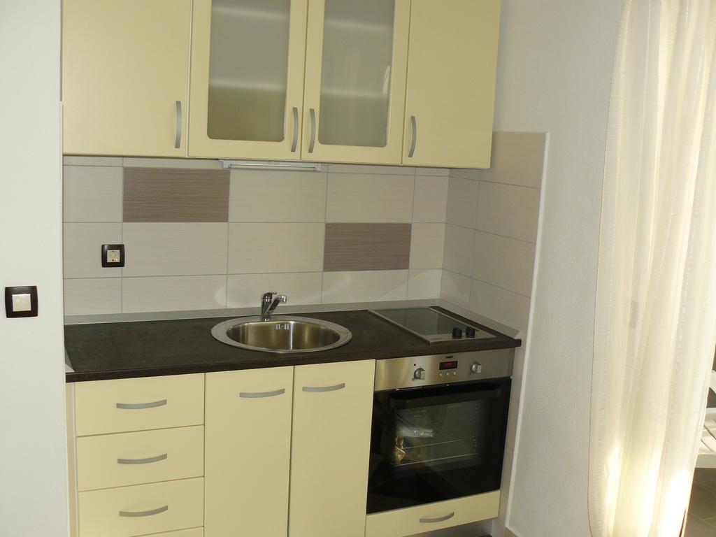 Apartments Selina Vinišće Δωμάτιο φωτογραφία