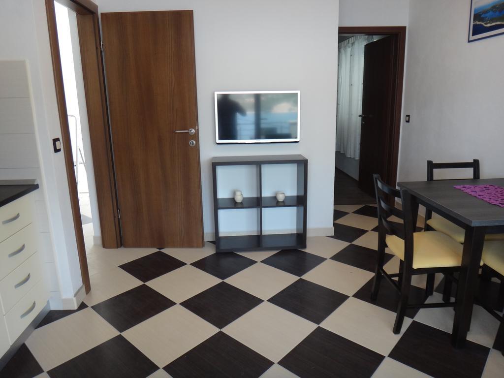 Apartments Selina Vinišće Δωμάτιο φωτογραφία