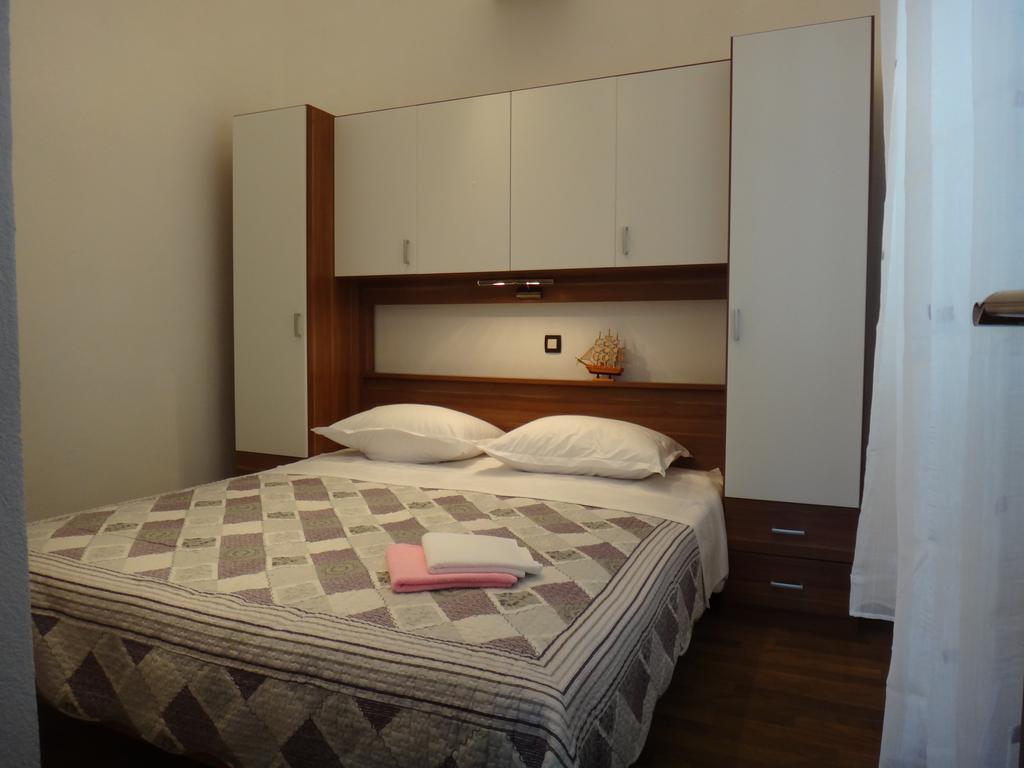 Apartments Selina Vinišće Δωμάτιο φωτογραφία